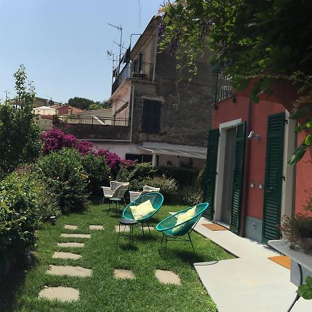 La Casa Di Andrea Relais Hotel Monterosso al Mare Exterior photo